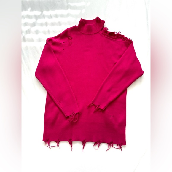 Magenta distressed one shoulder turtle neck sweater from forever 21 M - Picture 1 of 1